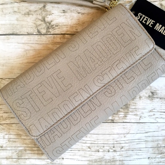 Steve Madden Wallet Wristlet - Cream Color - Picture 2 of 7